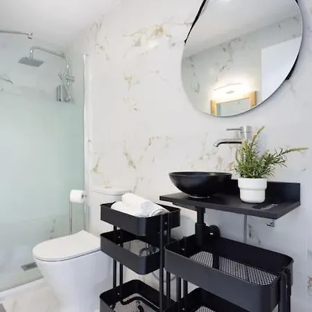Bonito Estudio Con Balcon Apartamento