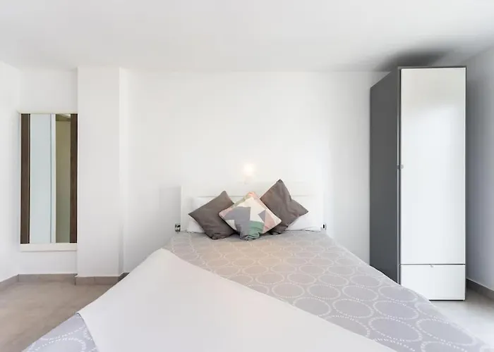 Bonito Estudio Con Balcon *